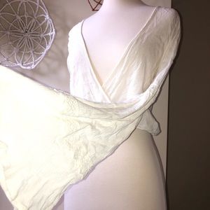 cross front deep v bell sleeve crop top